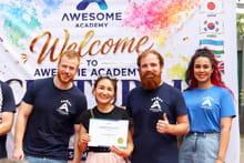 اساتید انگلیسی‌زبان Awesome Academy
